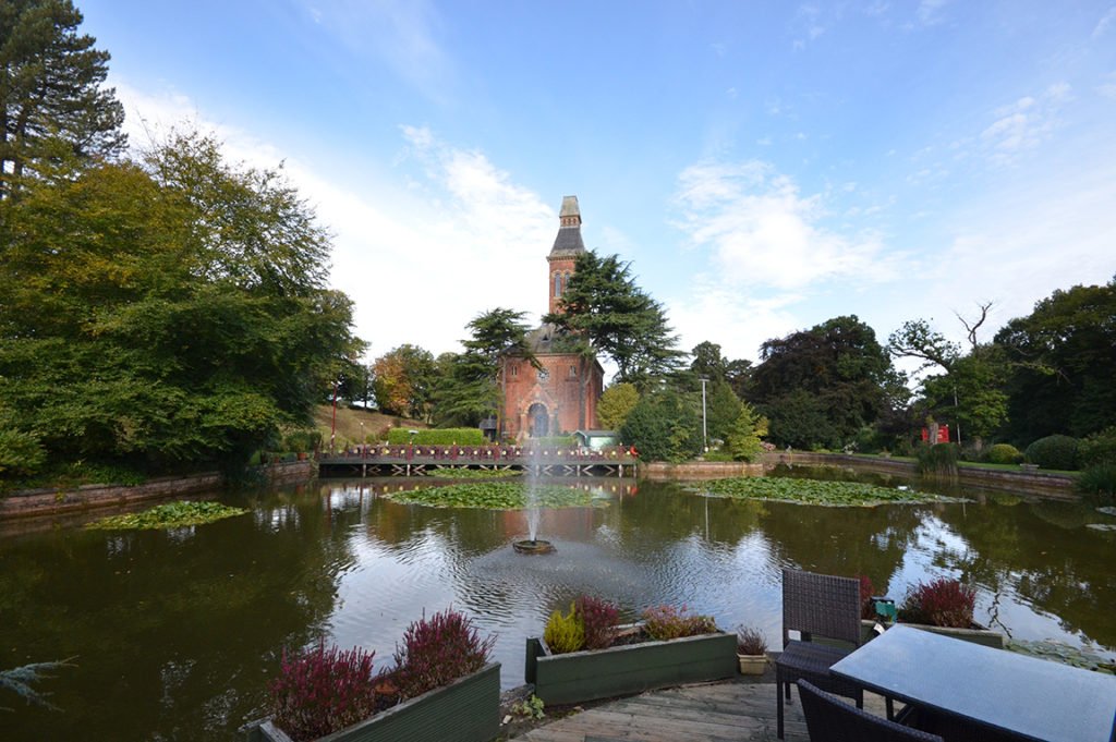 #AFTERNOON TEA AT LAKESIDE… Lakeside Gallery