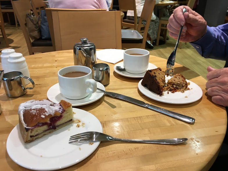 TEA AND CAKE AT HOUSE OF FRASER… img_2653.jpg